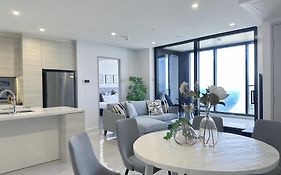 Ocean Surfers Paradise - Hosted By Gold Coast Luxury Resorts
